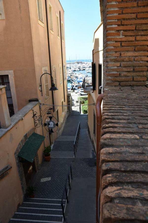 Hotel Le Stanze Del Borgo Nettuno Zewnętrze zdjęcie
